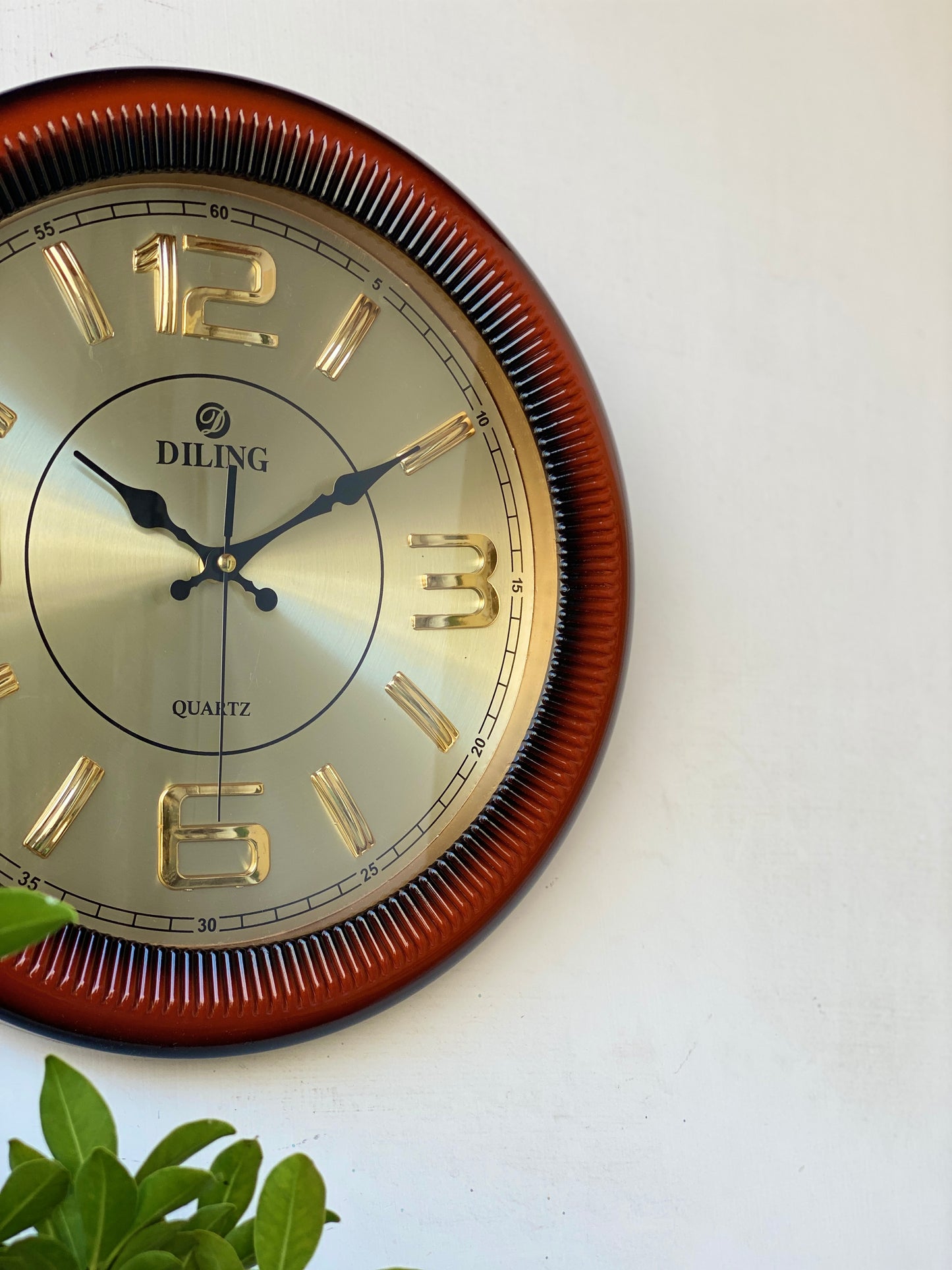 Luxury Ribbed Wall Clock CS-031