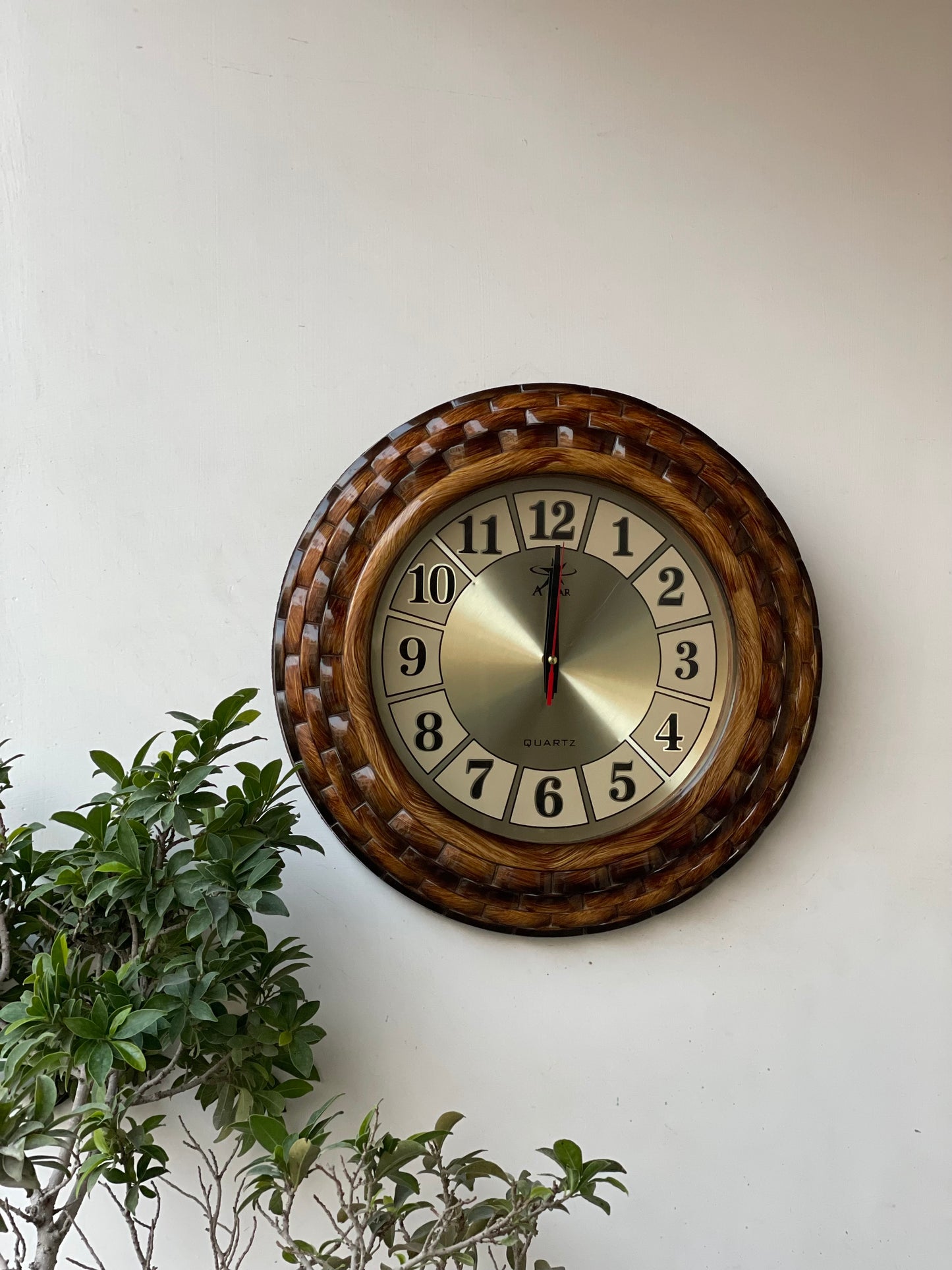 Rusty Basket Wall Clock CS-010