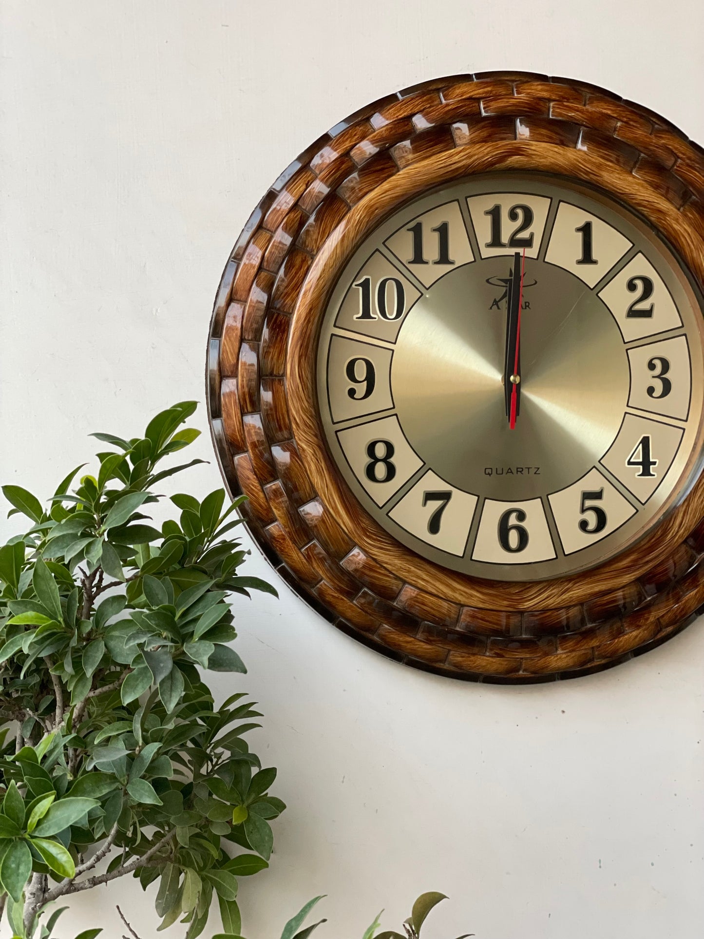 Rusty Basket Wall Clock CS-010